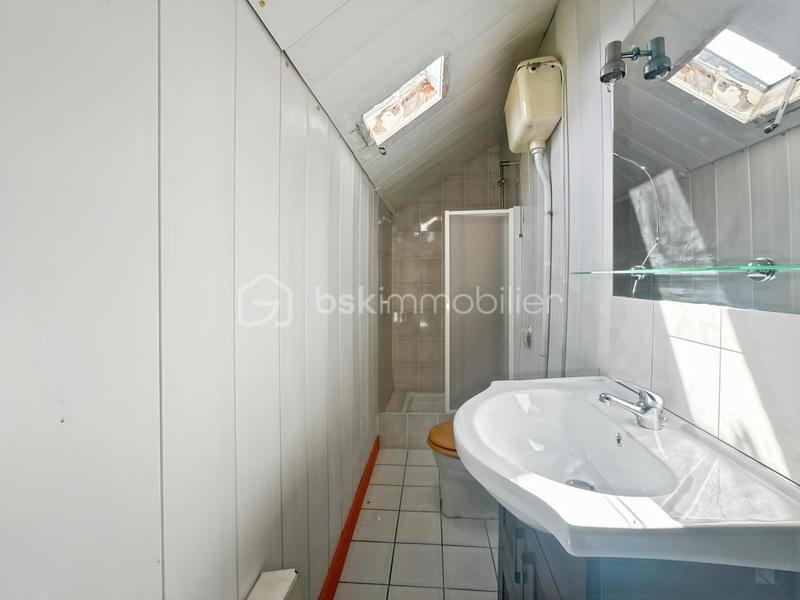 Maison en pierre - 91 m² - 4 pièces