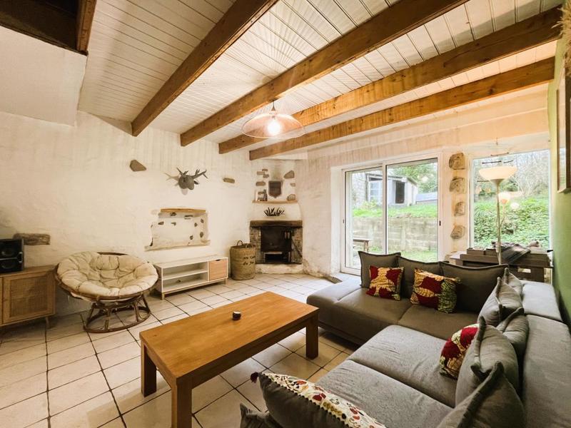 Maison - 151 m² - 6 pièces