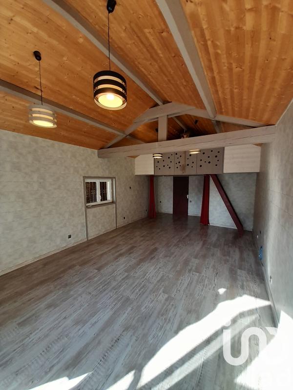 Maison - 169 m² - 7 pièces