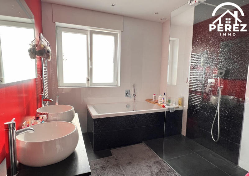 Maison - 113 m² - 5 pièces