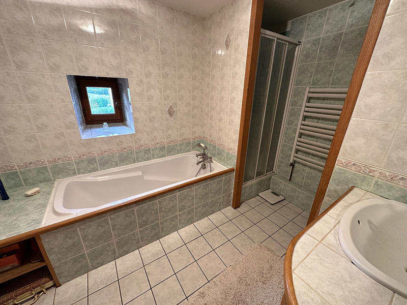 Maison - 184 m² - 5 pièces