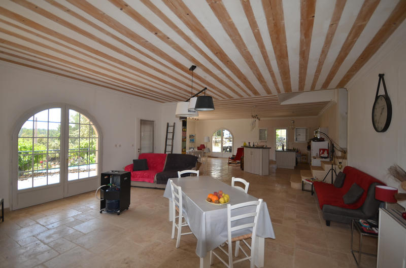 Villa - 170 m² - 4 pièces