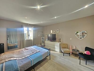 Maison - 145 m² - 4 pièces