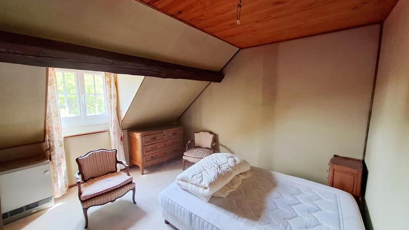 Maison - 183 m² - 8 pièces