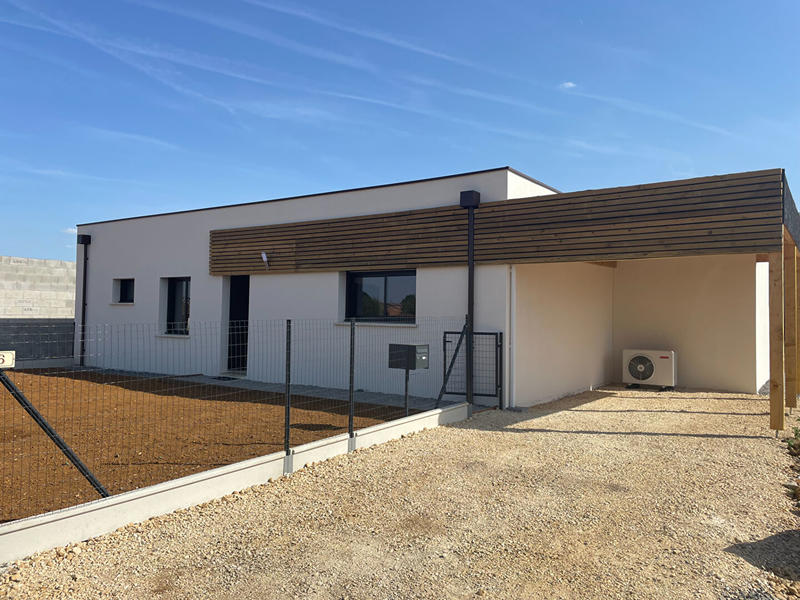 Maison - 94 m² - 4 pièces