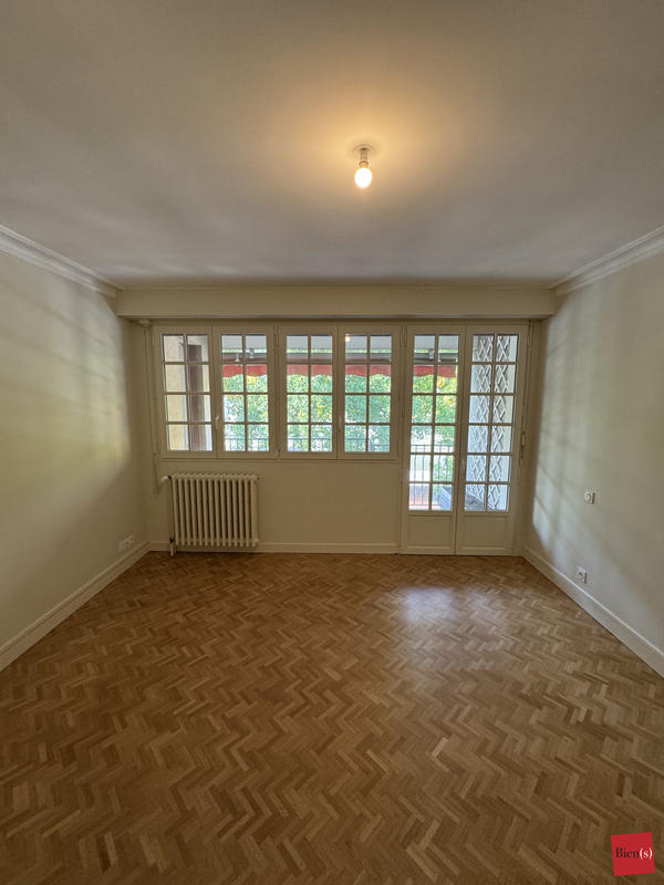 Appartement - 105 m² - 4 pièces