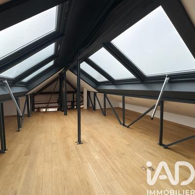 Appartement - 105 m² - 5 pièces