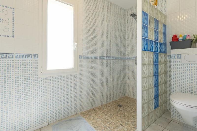 Villa - 157 m² - 7 pièces