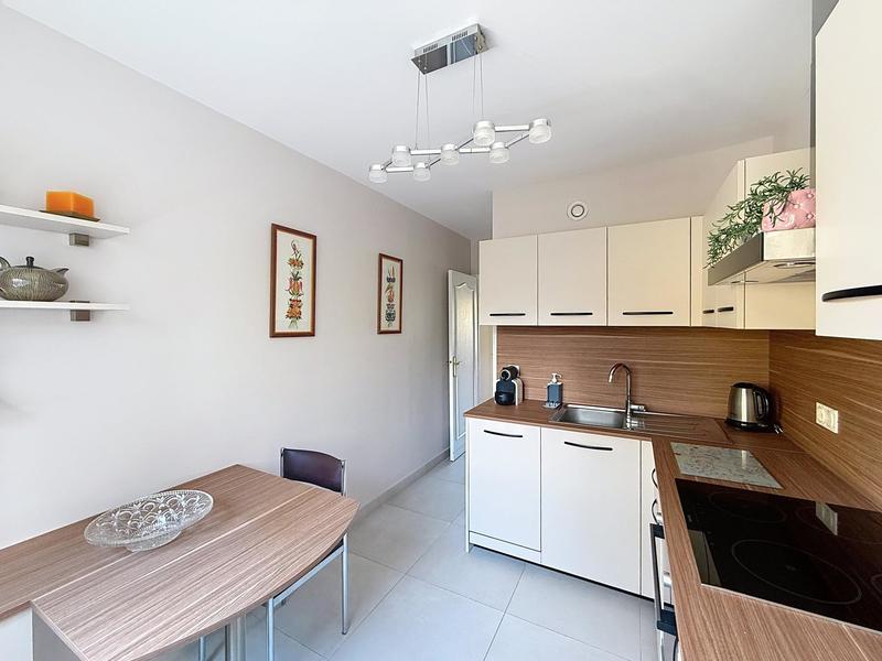 Appartement - 70 m² - 3 pièces