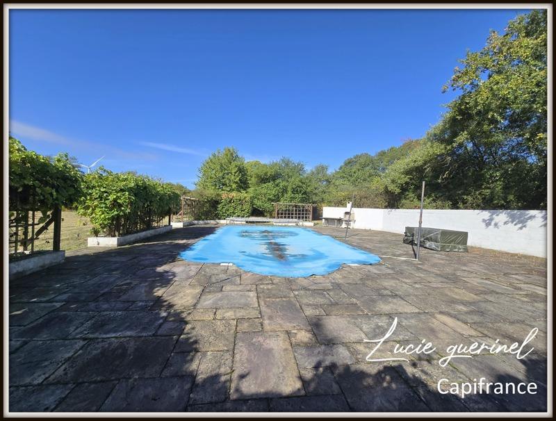 Maison - 200 m² - 6 pièces