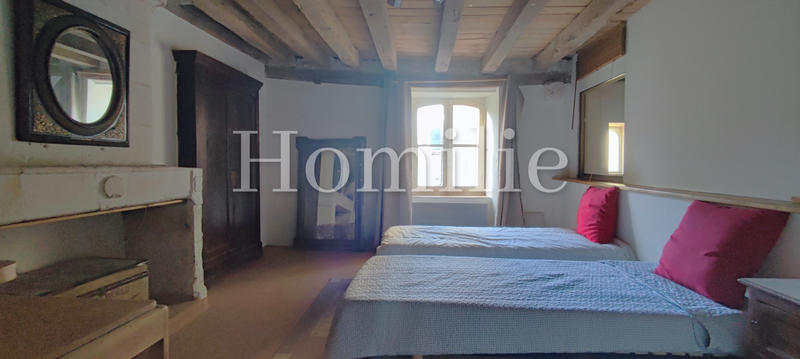 Maison - 191 m² - 5 pièces