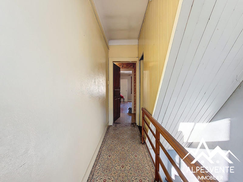 Maison ancienne - 294 m² - 13 pièces