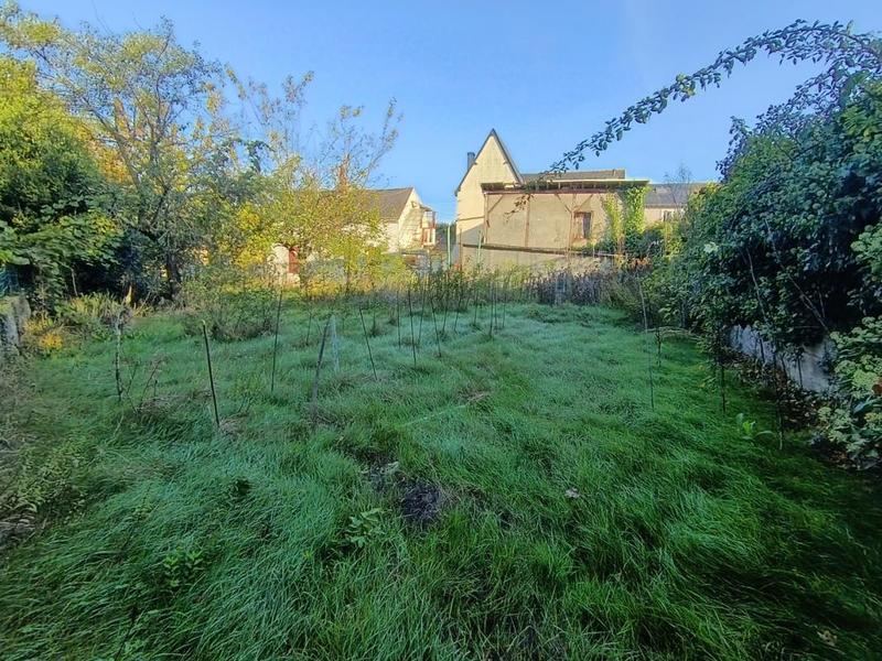 Terrain constructible - 706 m²