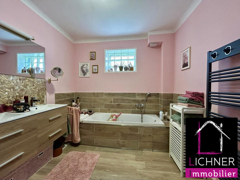 Appartement - 124 m² - 5 pièces