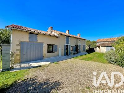 Maison de village - 140 m² - 5 pièces