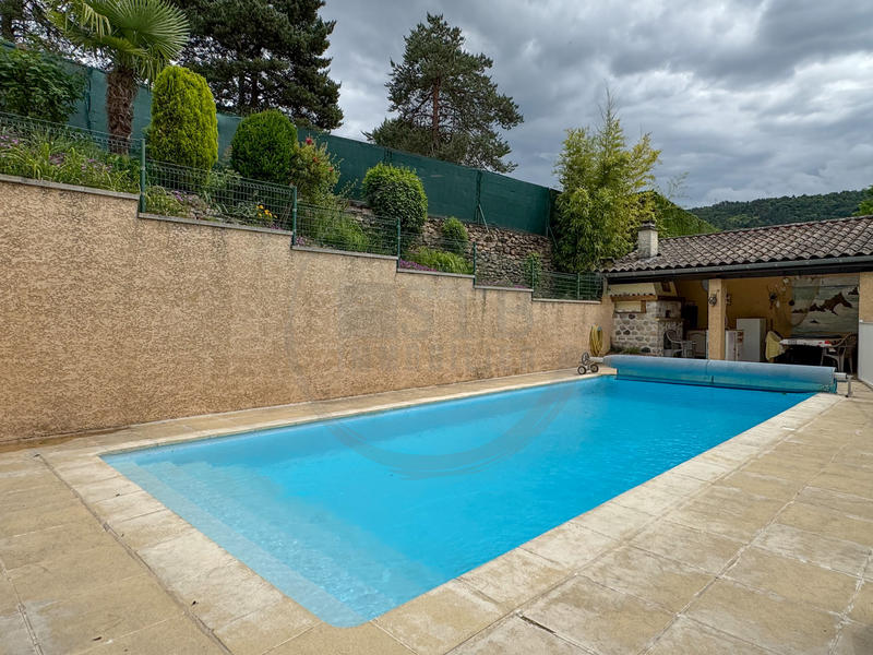 Maison - 125 m² - 6 pièces