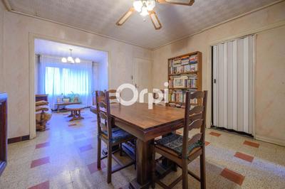 Maison - 96 m² - 5 pièces