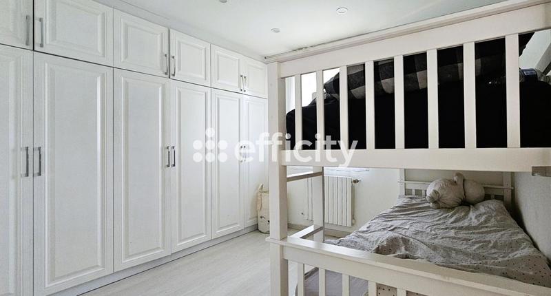 Pavillon - 156 m² - 6 pièces