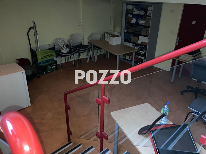 Local commercial - 115 m²