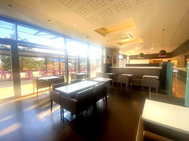 Fonds de commerce - Hôtellerie / Restauration - 376 m²