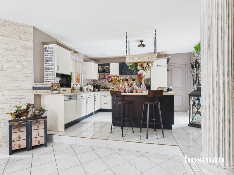 Maison - 130 m² - 5 pièces