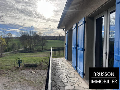 Maison traditionnelle - 102 m² - 4 pièces