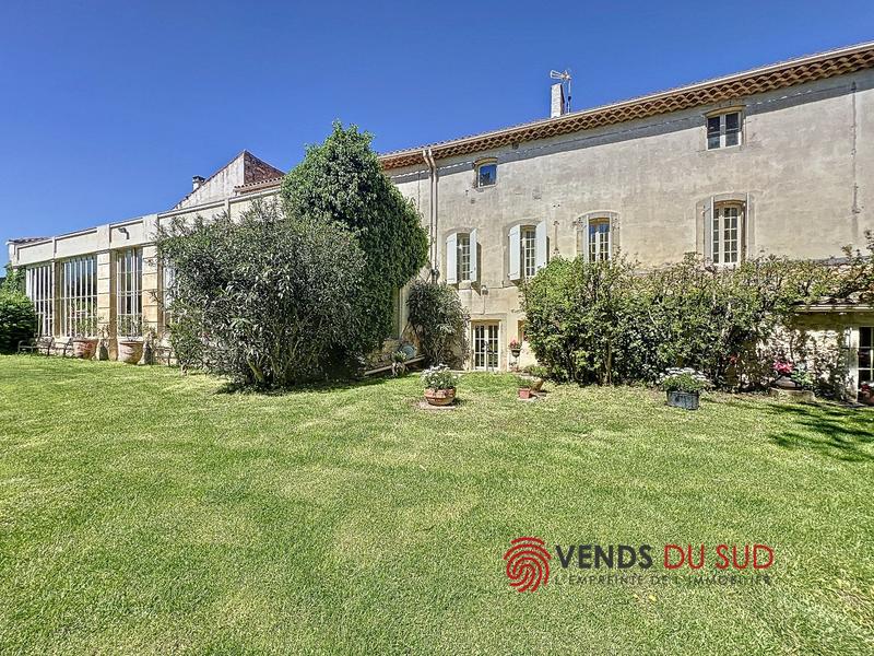 Viager - Demeure - 223 m² - 6 pièces