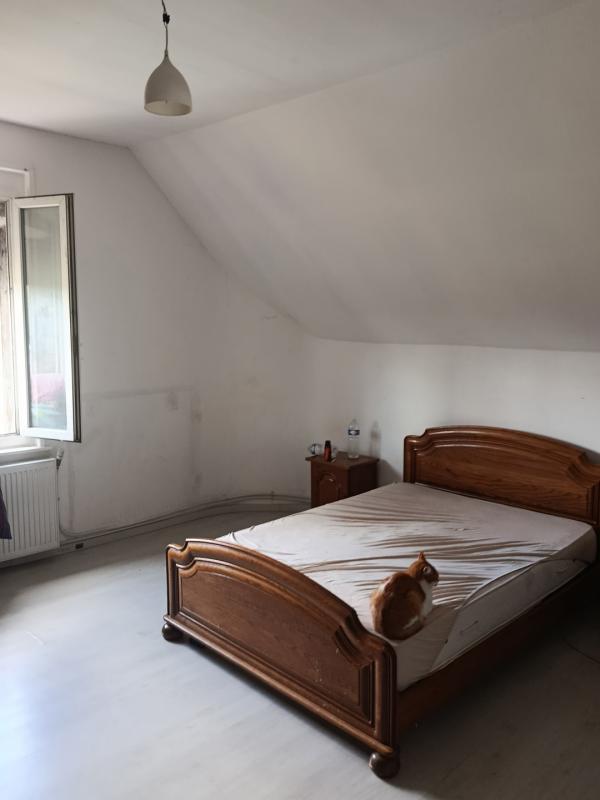 Maison - 80 m² - 5 pièces