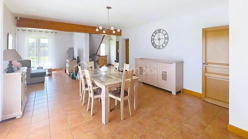 Villa - 205 m² - 9 pièces