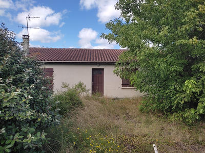 Maison - 247 m² - 12 pièces