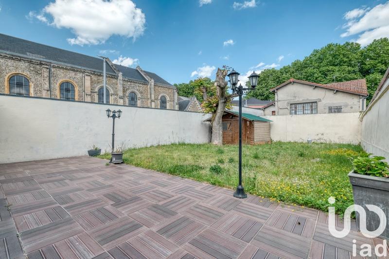 Appartement - 104 m² - 5 pièces