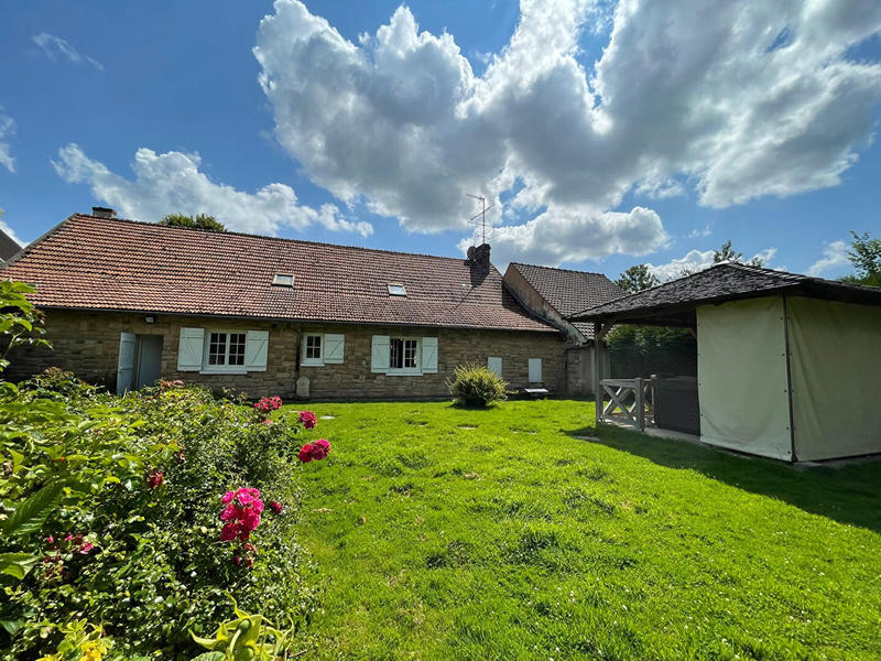 Maison - 223 m² - 6 pièces