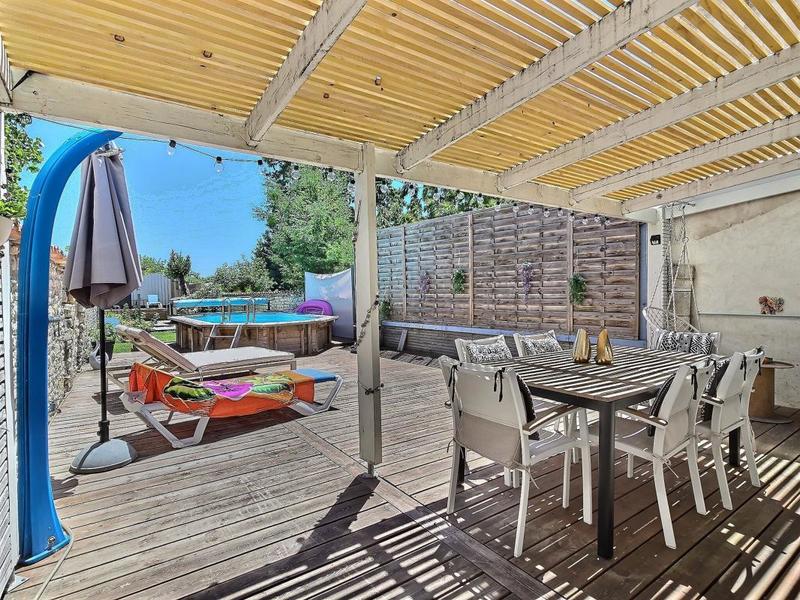 Maison - 162 m² - 6 pièces