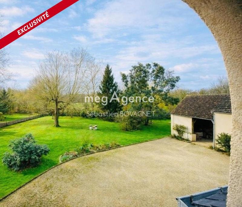 Propriété - 180 m² - 8 pièces