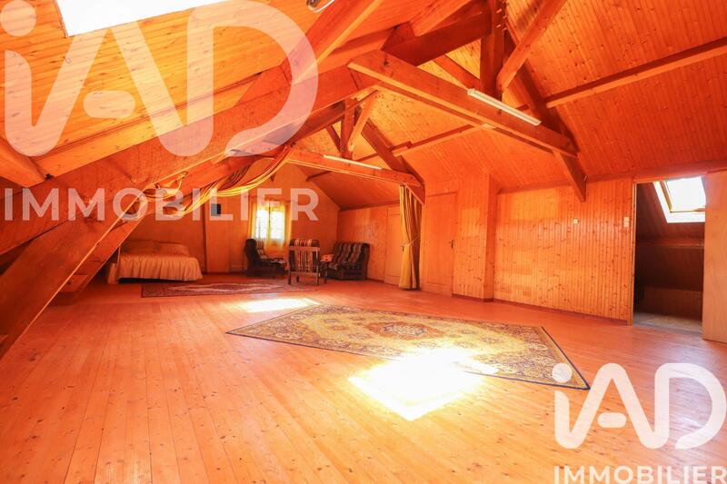 Maison - 187 m² - 4 pièces