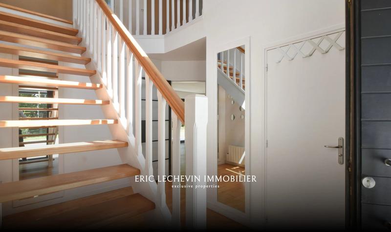 Villa - 170 m² - 5 pièces