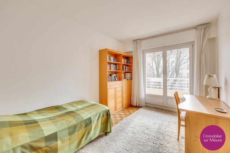 Appartement - 98 m² - 5 pièces