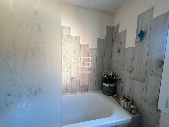 Maison - 173 m² - 7 pièces