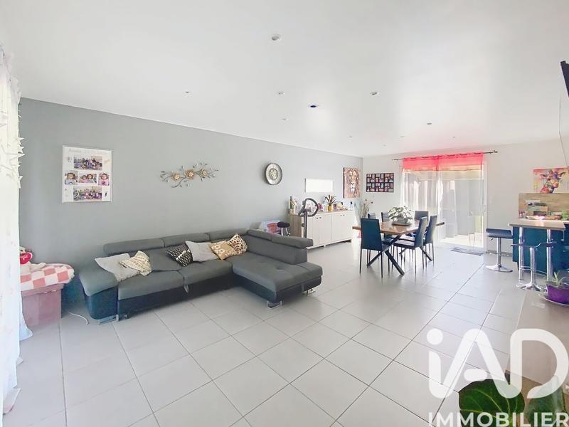 Maison - 88 m² - 5 pièces