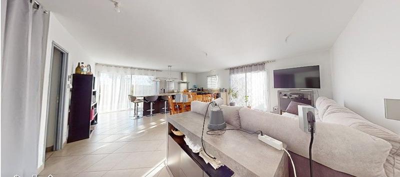 Maison - 106 m² - 4 pièces