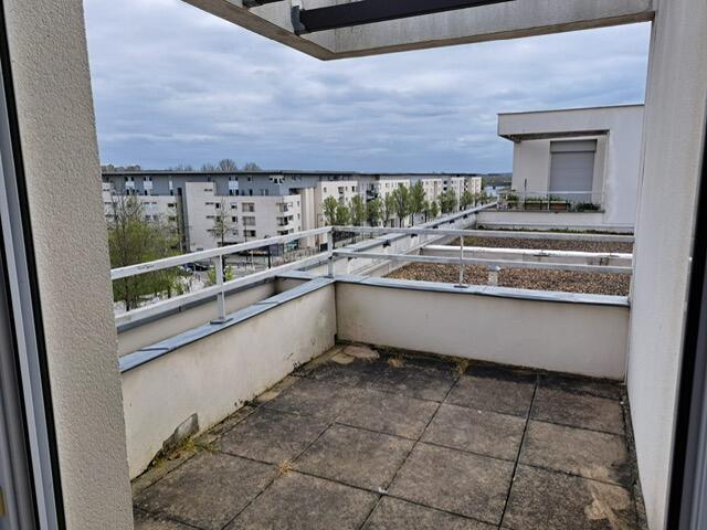 Appartement - 119 m² - 6 pièces