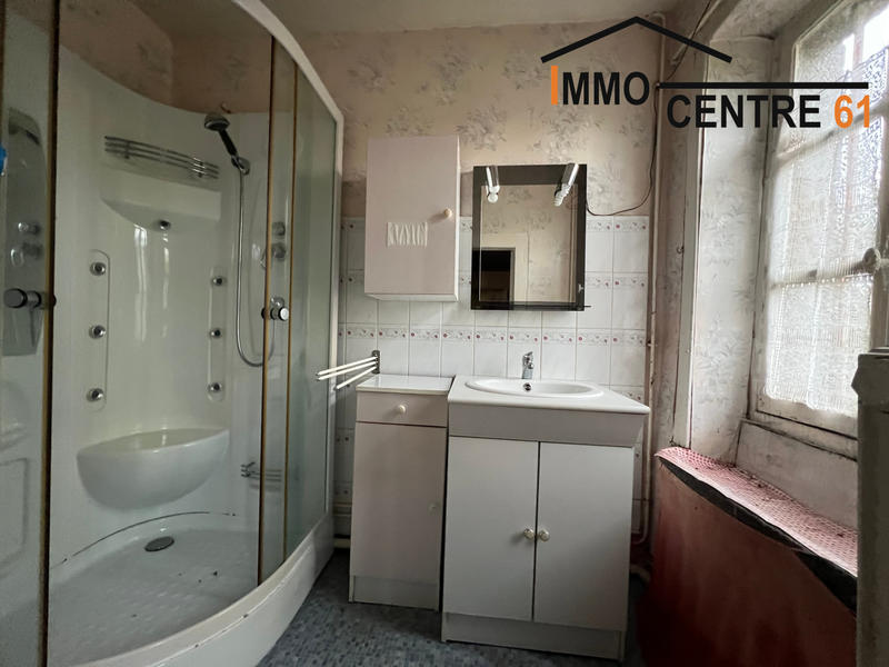 Maison - 100 m² - 6 pièces