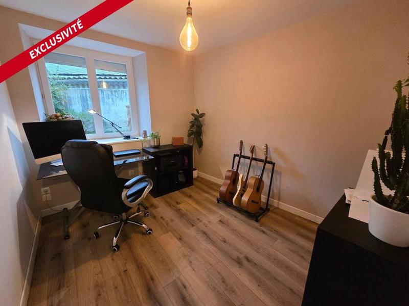 Maison - 176 m² - 8 pièces