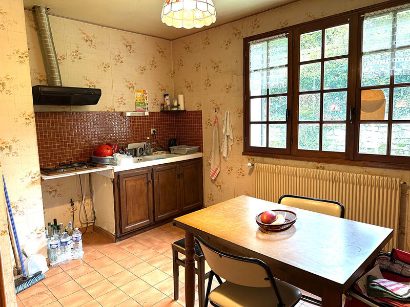 Maison - 140 m² - 6 pièces