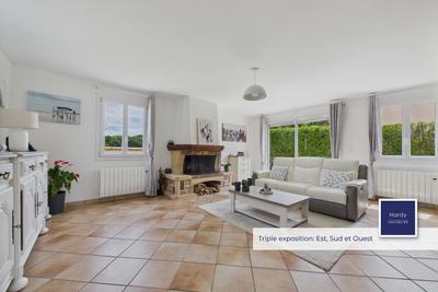 Maison - 149 m² - 7 pièces