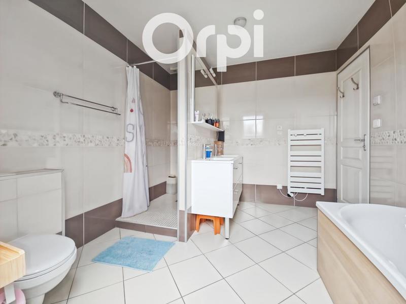 Maison - 157 m² - 6 pièces