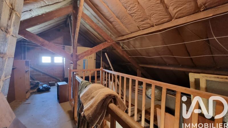 Maison - 81 m² - 5 pièces