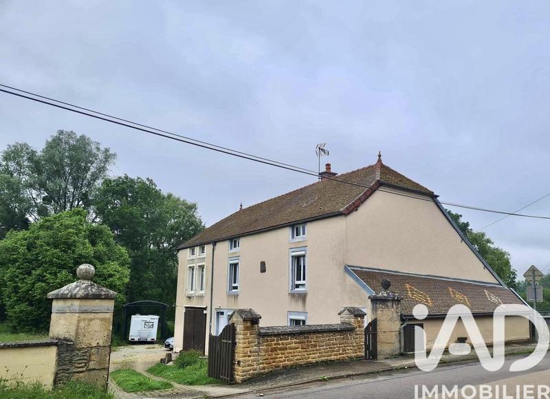 Maison de village - 141 m² - 5 pièces