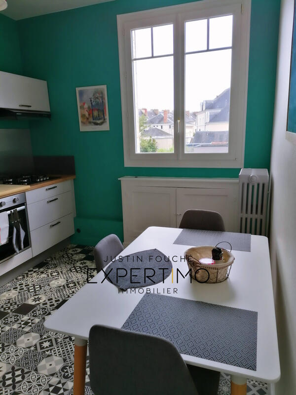 Appartement - 79 m² - 3 pièces