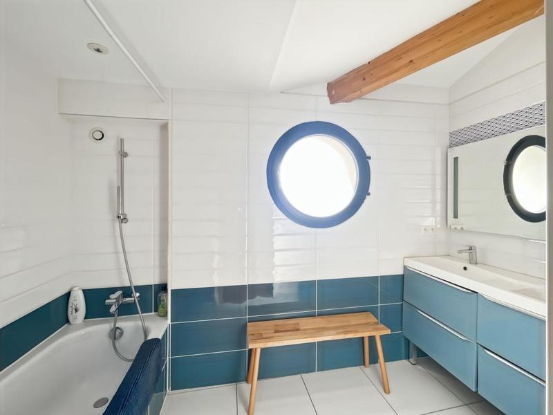 Maison - 151 m² - 6 pièces